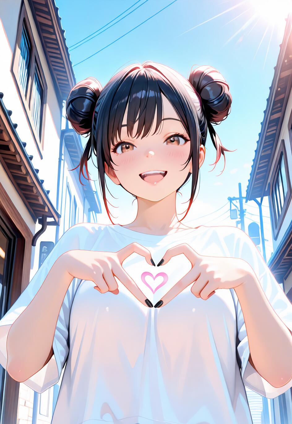 Una chica de anime, con el pelo negro recogido en dos moños, sonríe alegremente mientras forma un corazón con las manos en un día soleado en la ciudad.