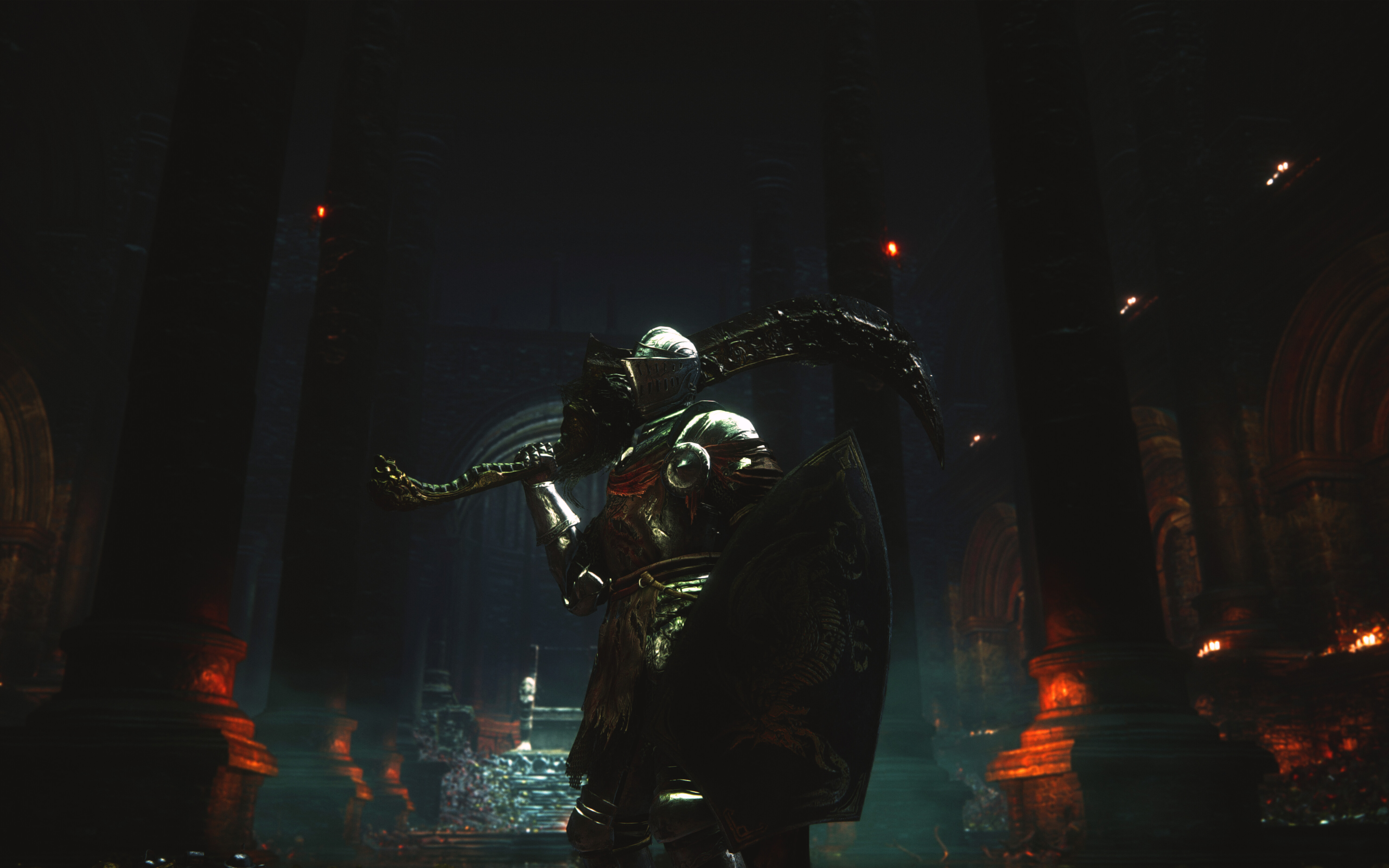 Un caballero de Lothric, ataviado con una pesada armadura, marcada por las batallas, procedente del videojuego Dark Souls III: The Ringed City.