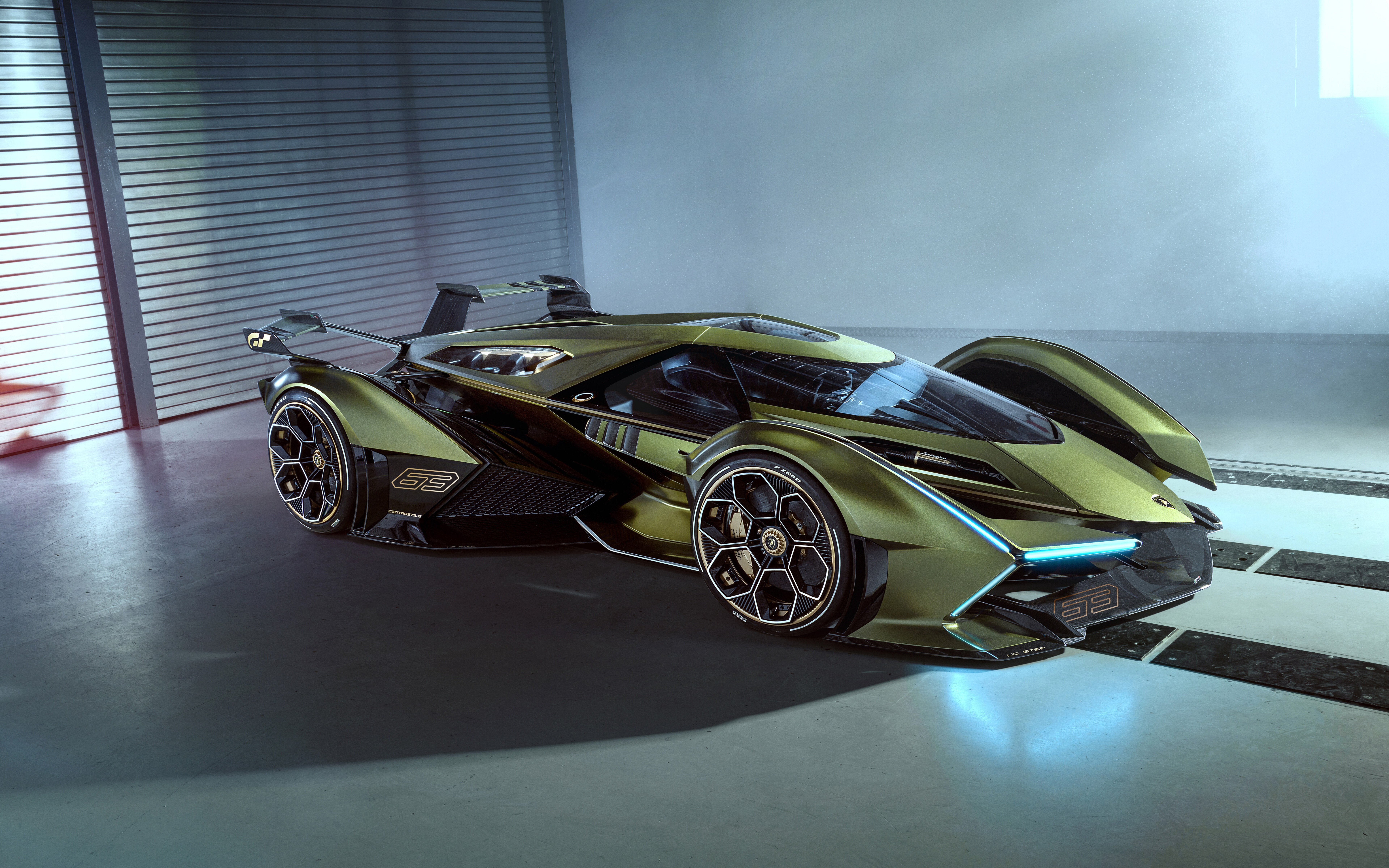 Un futurista superdeportivo Lamborghini Lambo V12 Vision Gran Turismo que destaca por su silueta aerodinámica y su diseño agresivo.