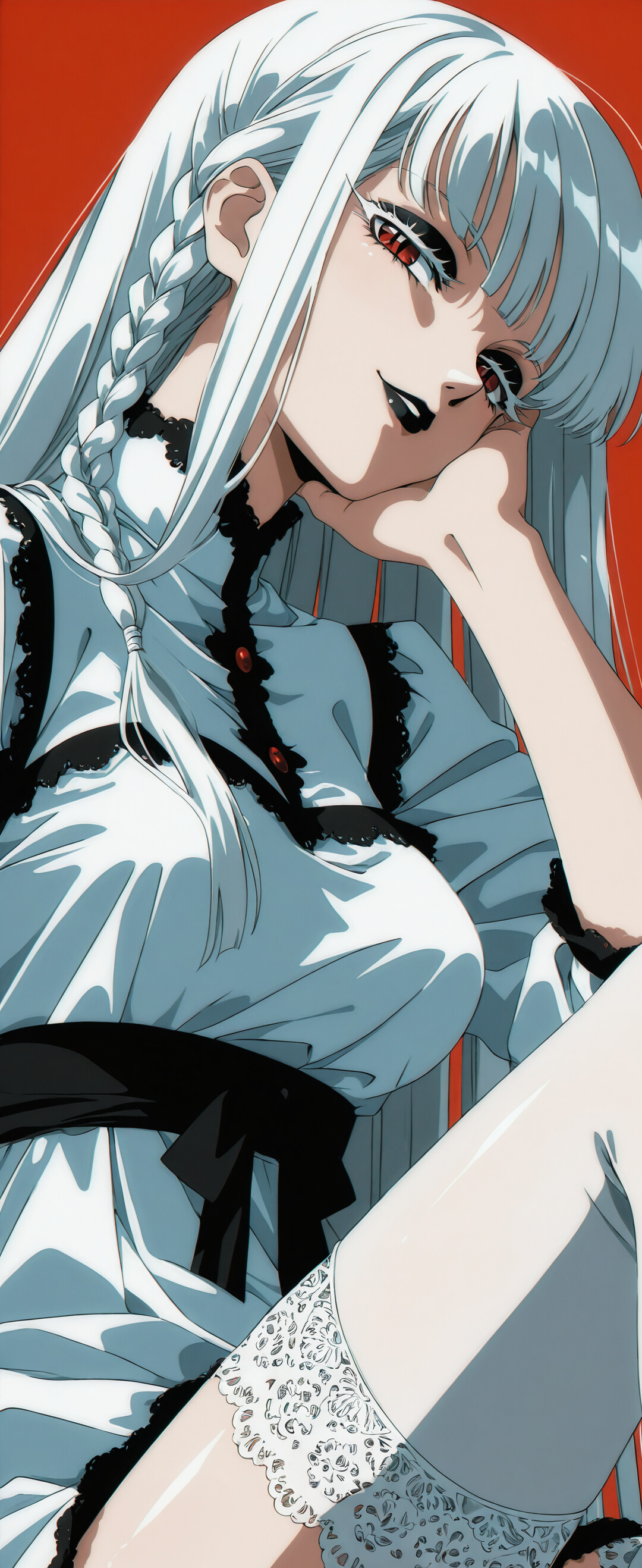 Una ilustración en primer plano de una mujer de estilo anime, con el pelo largo y blanco y los ojos rojos, sobre un fondo rojo uniforme. Está apoyando la barbilla en la mano, que a su vez está apoyada en la rodilla, y mira al espectador con una ligera sonrisa de suficiencia. Lleva lápiz labial negro y una blusa negra de encaje.