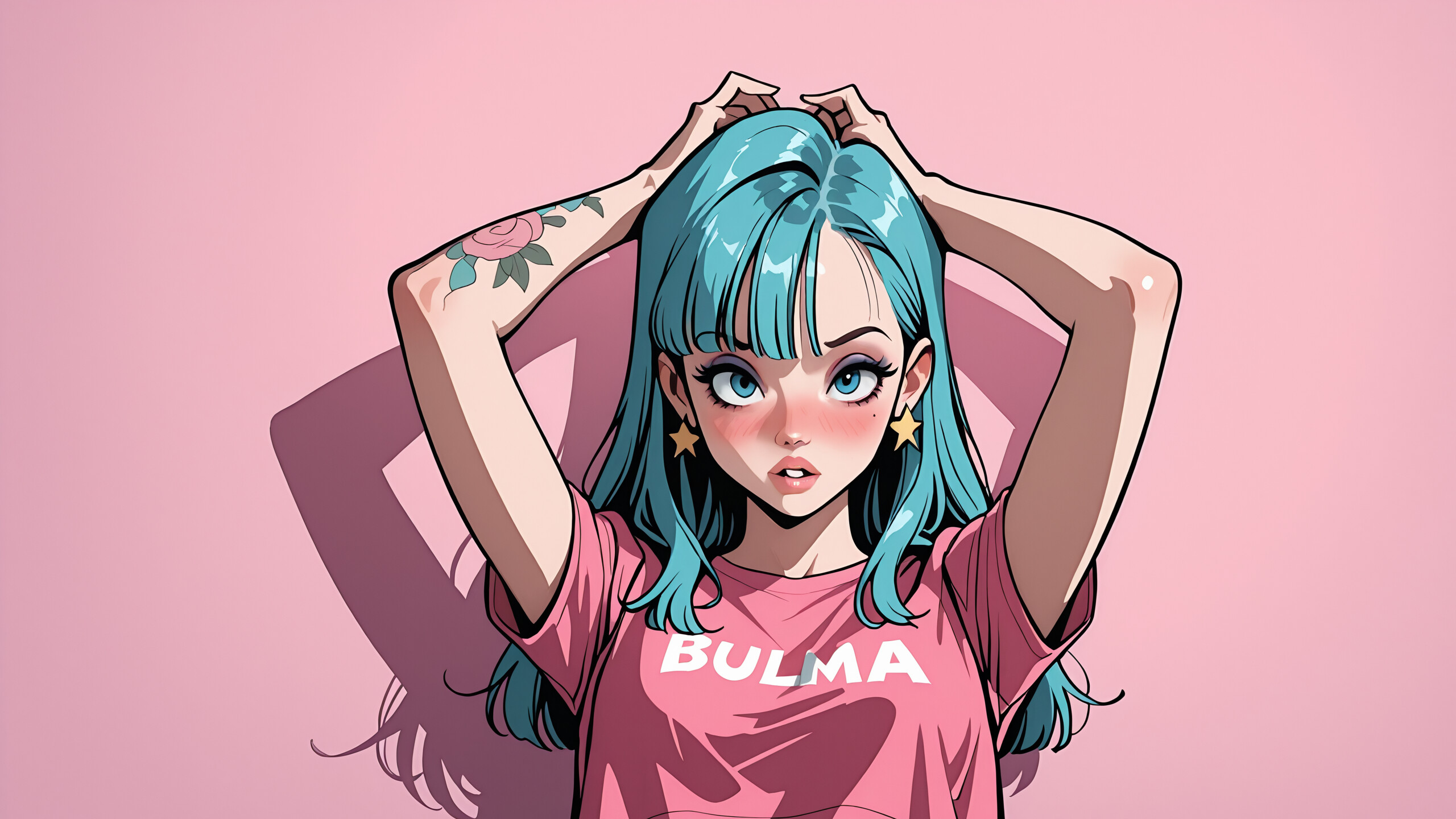 Una ilustración al estilo anime de Bulma, de la serie Dragon Ball, con el pelo y los ojos azules. Lleva un top corto rosa con la palabra «BULMA» estampada, vaqueros azules y pendientes con forma de estrella. Tiene tatuajes de rosas en el brazo y posa con las manos detrás de la cabeza, sobre un fondo rosa.